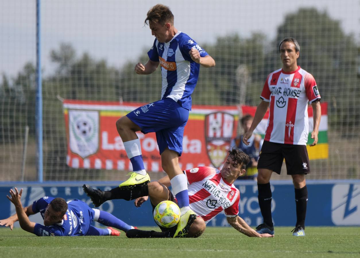 Fotos: El encuentro Alavés-UDL al que no ha faltado la afición riojana