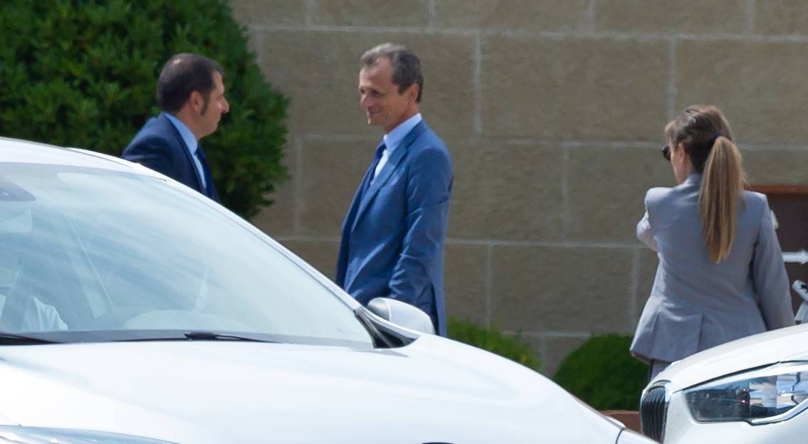 Andreu, en su llegada a la comida.