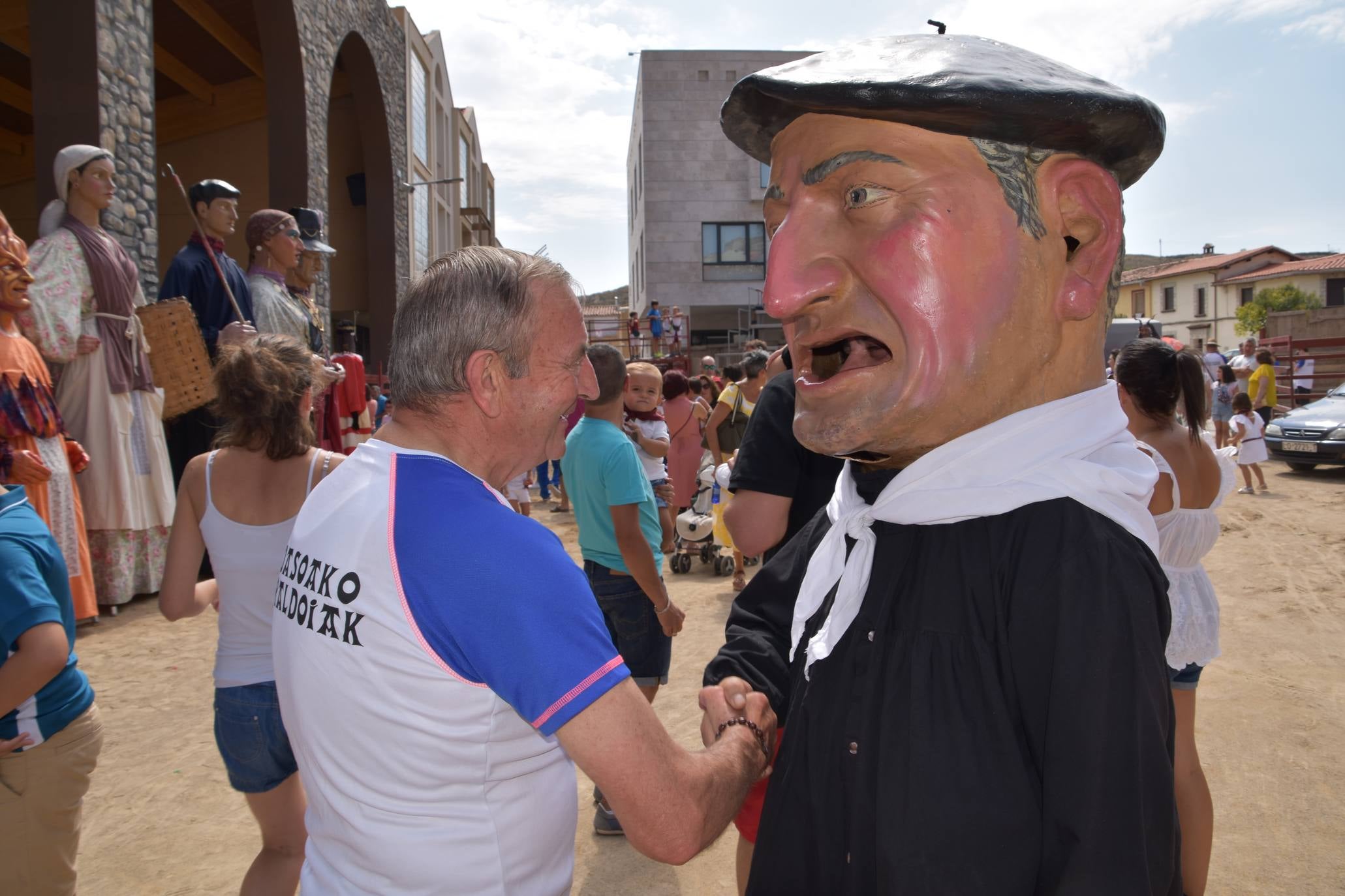 Fotos: Arrancan las fiestas en Igea