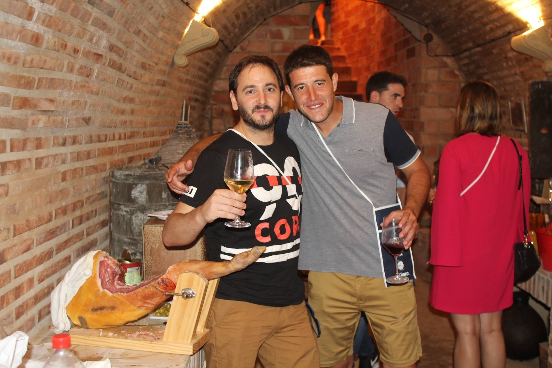 Fotos: Alberite abre las puertas de sus bodegas