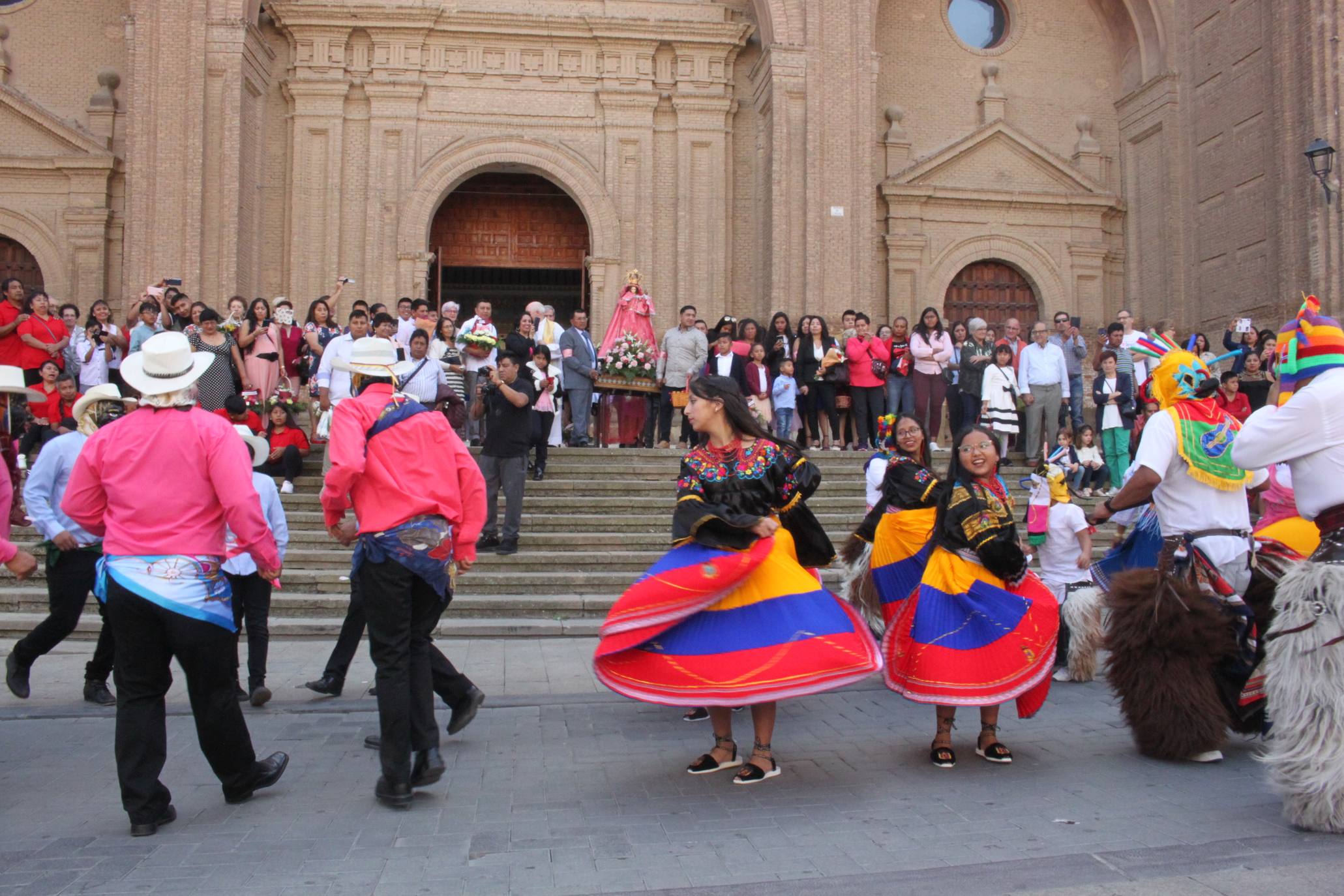 Fotos: Quince años honrando a la Virgen del Cisne en Alfaro