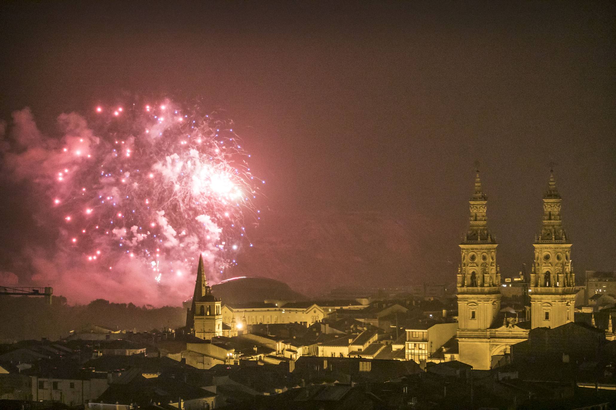 Fotos: Los fuegos artificiales del viernes 20