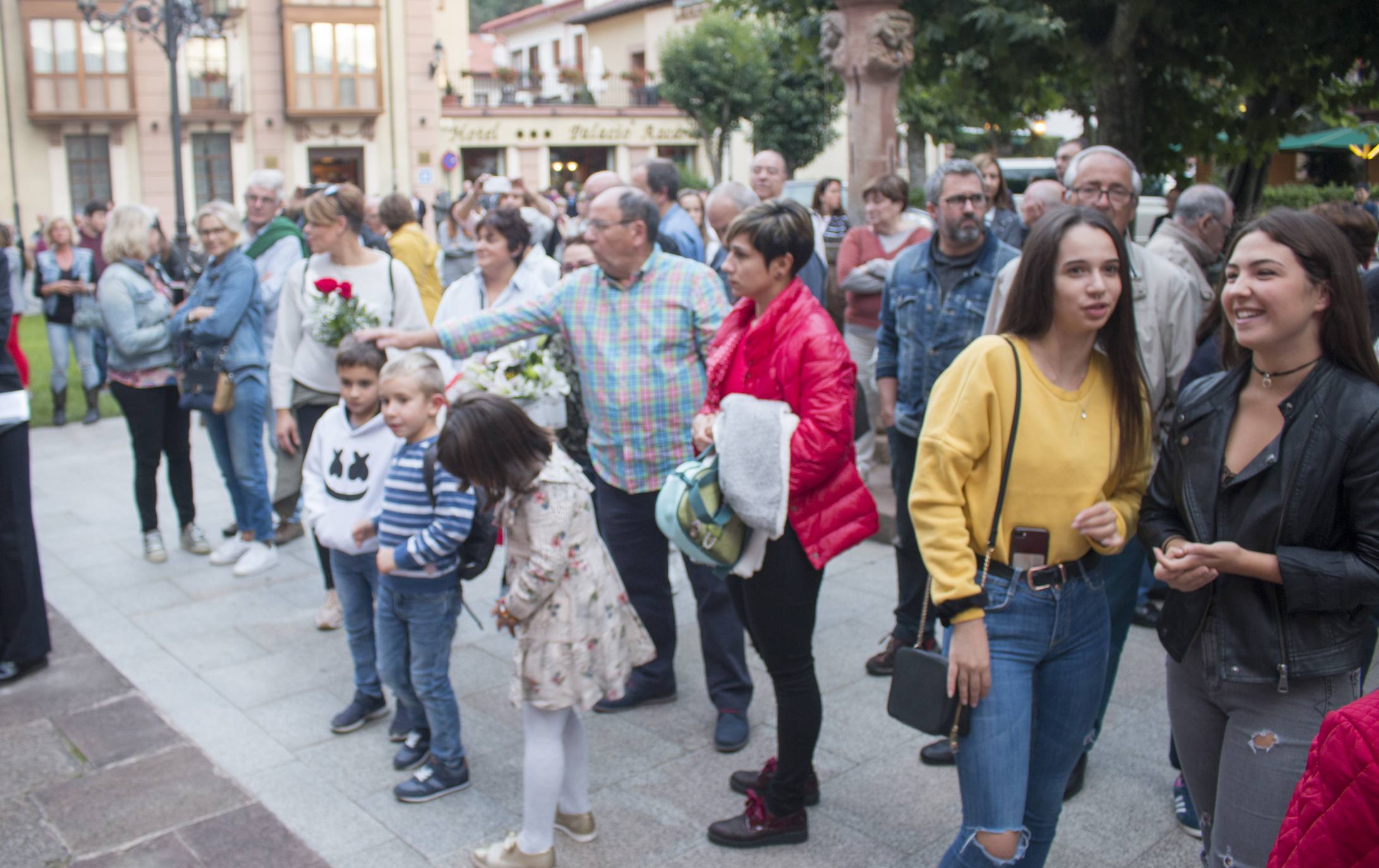 El disparo del cohete de las celebraciones en honor a la Virgen de Allende tuvo lugar este lunes