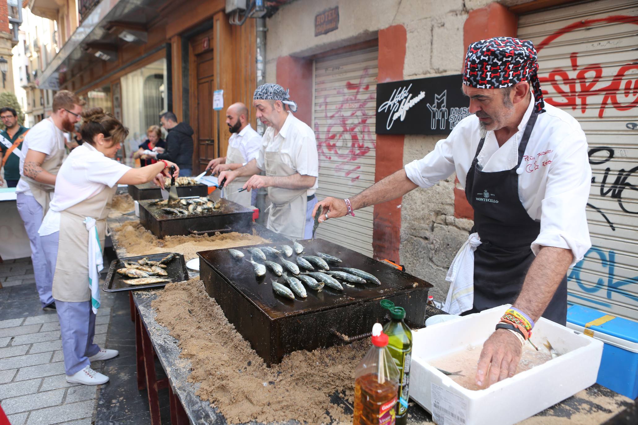 Degustaciones de choricillo, panceta y sardina