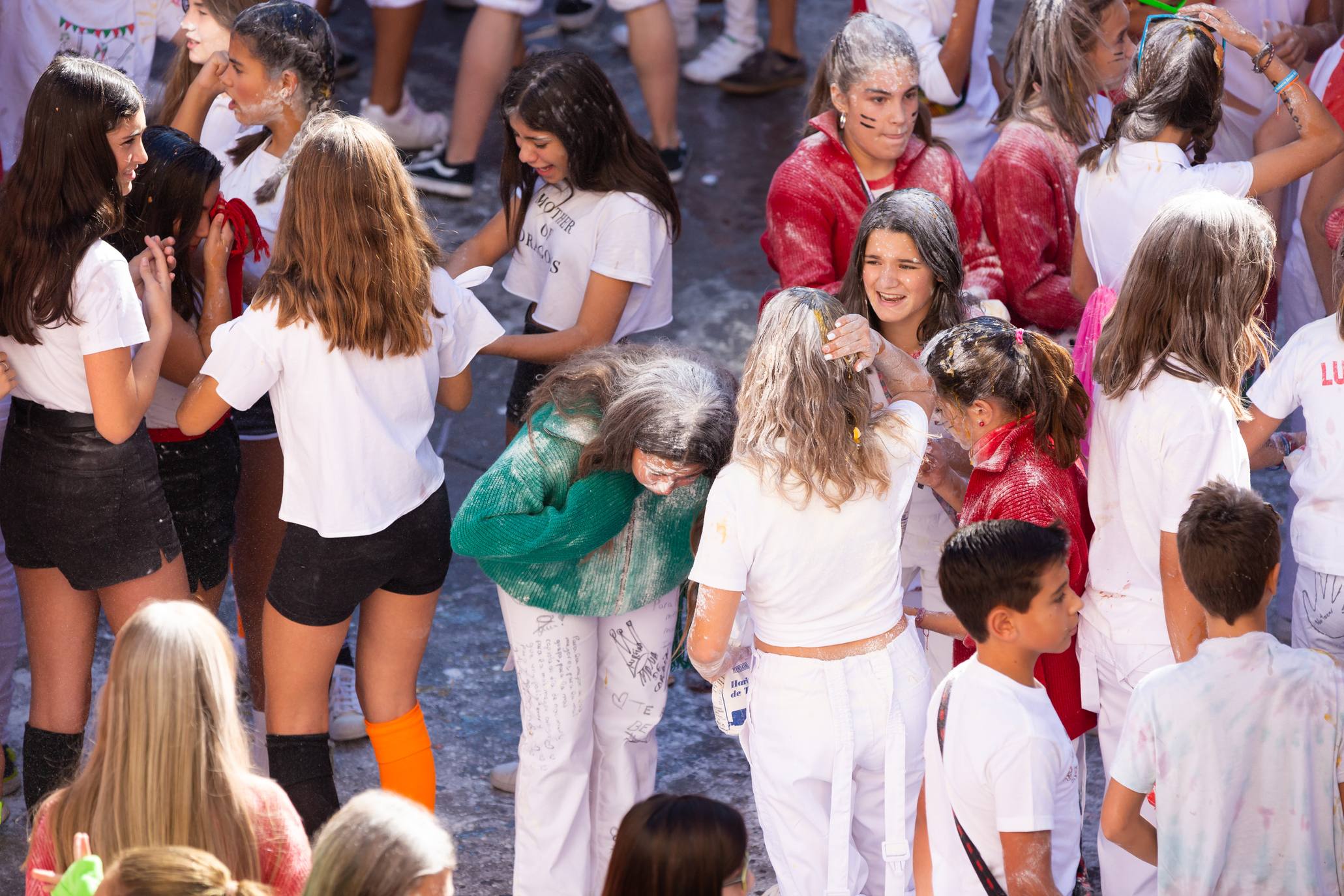 Arnedo dispara la bomba para dar comienzo a sus fiestas (I)