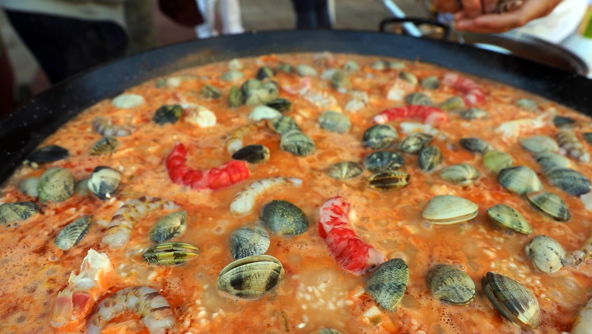 Logroño celebra el Concurso de Paellas de San Mateo