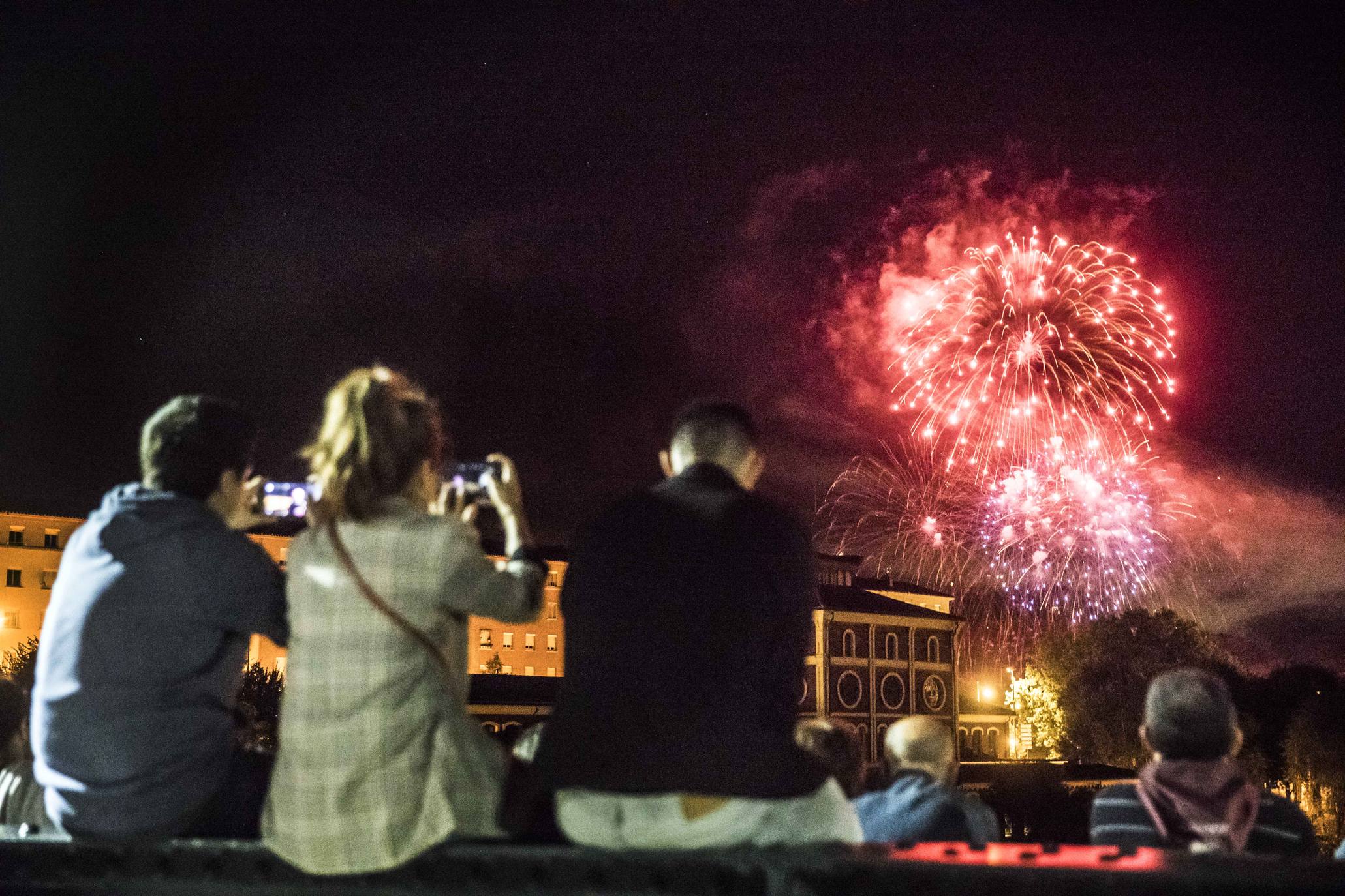 Los fuegos artificiales del jueves, ganadores del concurso