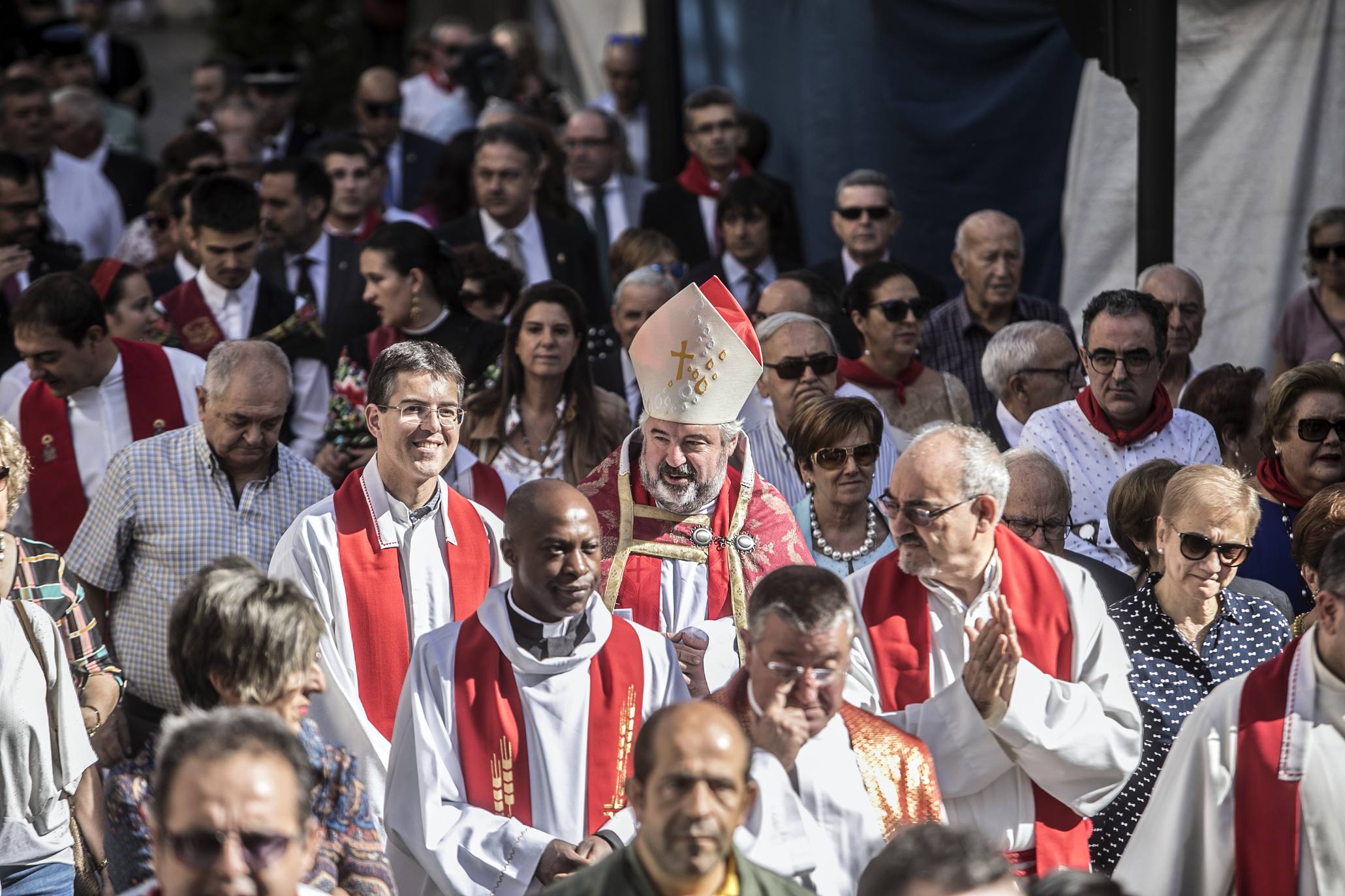 Arnedo disfruta con una nueva representación del robo de los santos en sus fiestas