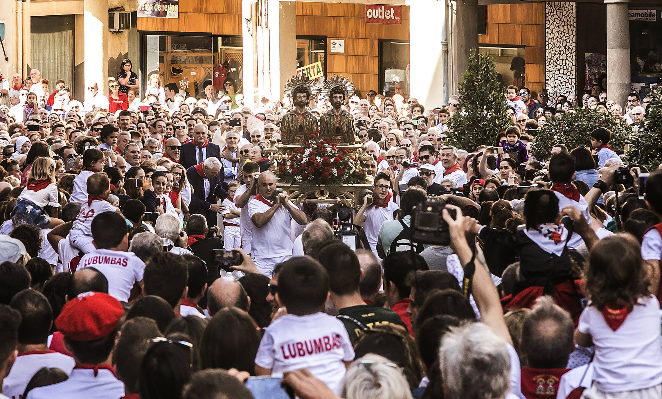 Arnedo disfruta con una nueva representación del robo de los santos en sus fiestas