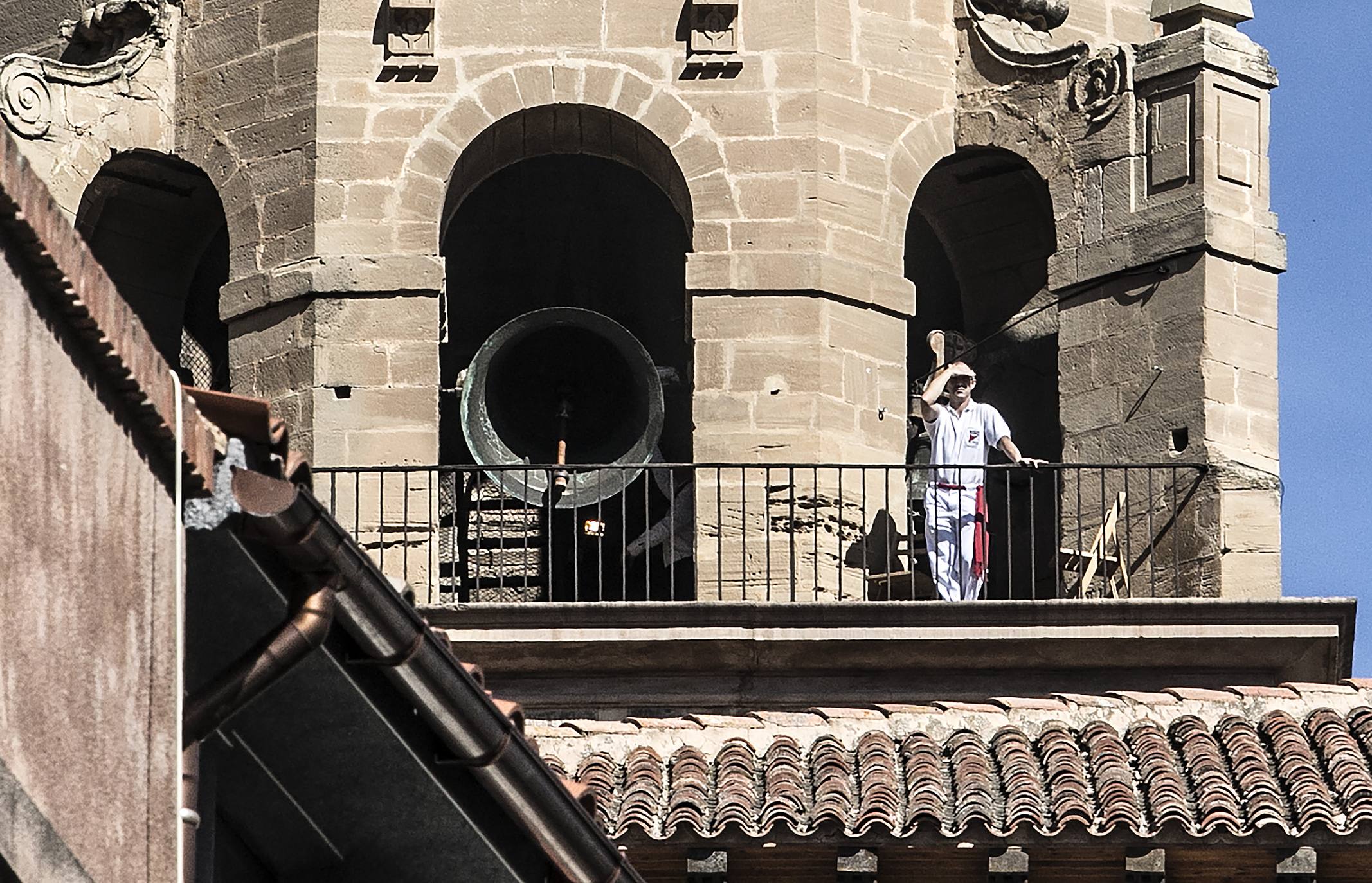 Arnedo disfruta con una nueva representación del robo de los santos en sus fiestas