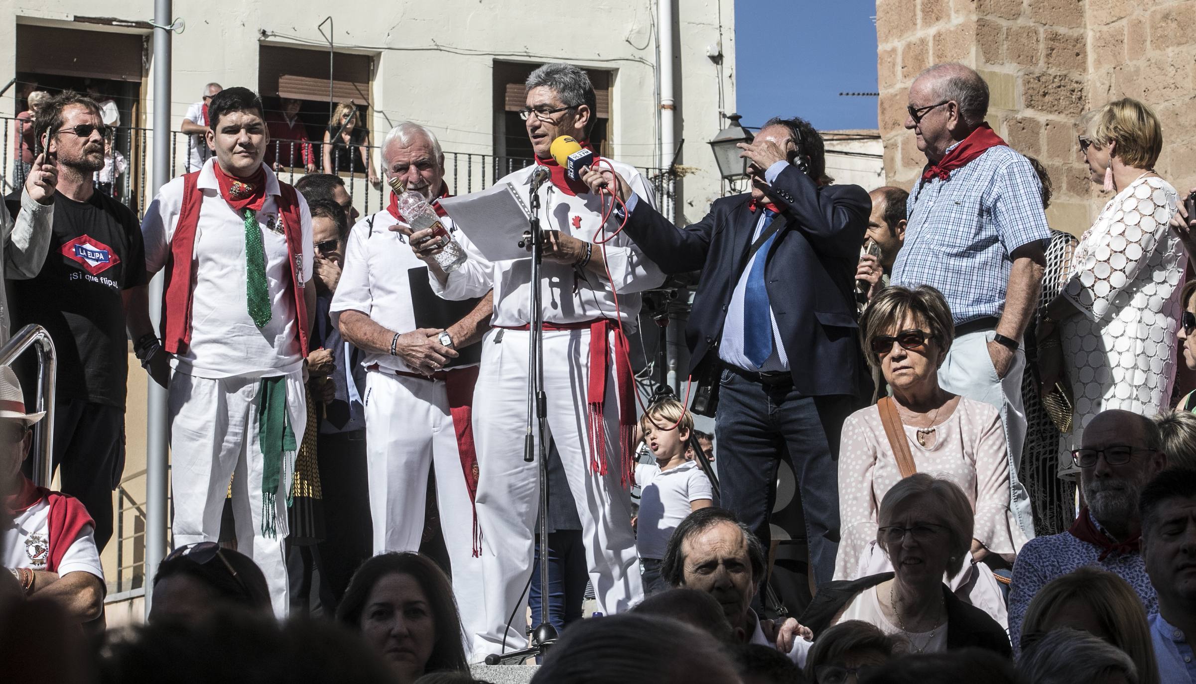 Arnedo disfruta con una nueva representación del robo de los santos en sus fiestas