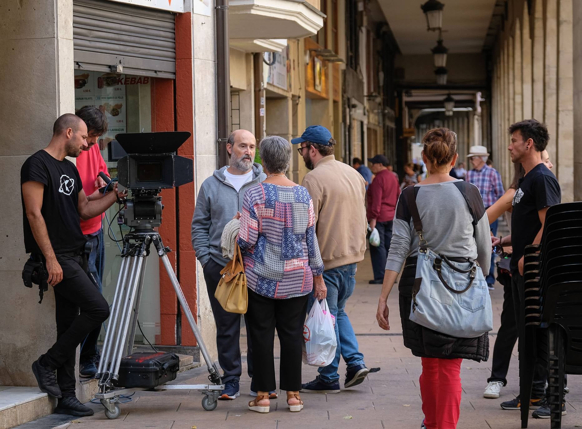 Javier Cámara rueda en Logroño su serie 'Vota Juan'