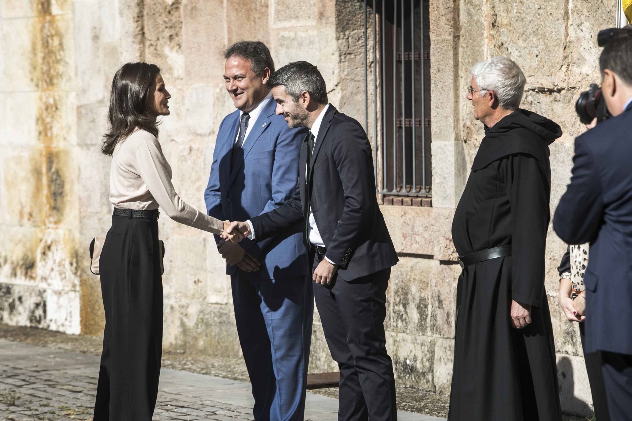 Fotos: Doña Letizia inaugura en San Millán el XIV Seminario Internacional de Lengua y Periodismo