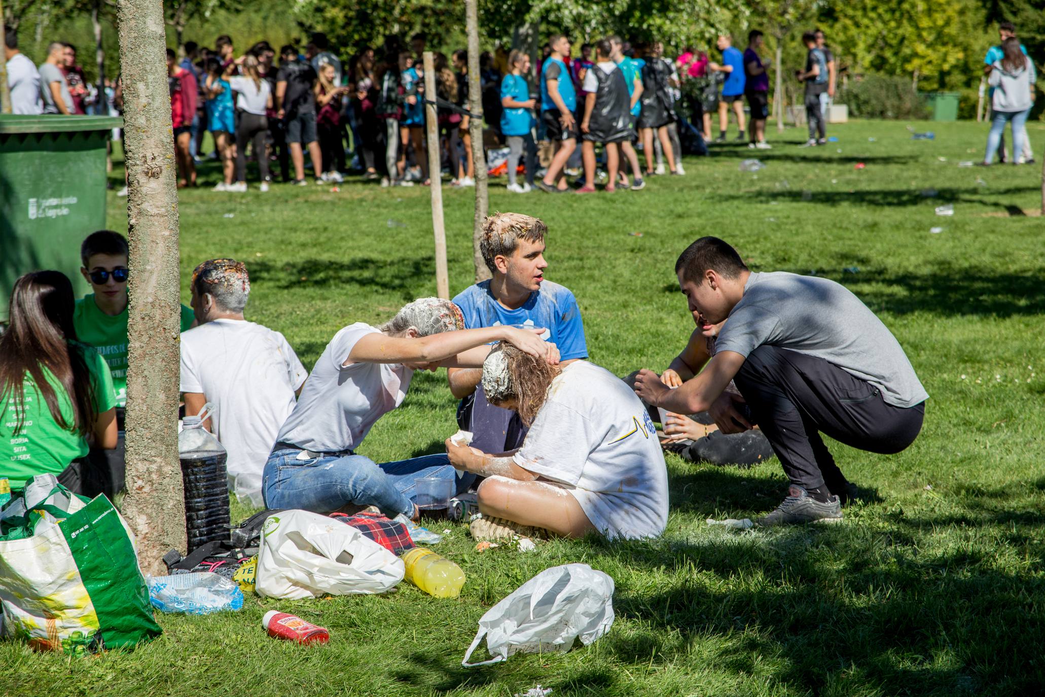 Los estudiantes de la Universidad de La Rioja celebran las novatadas