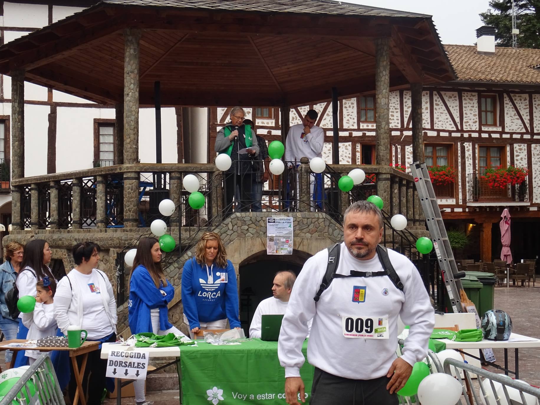 Marcha 'Caminando, ¡por la vida! celebrada en Ezcaray