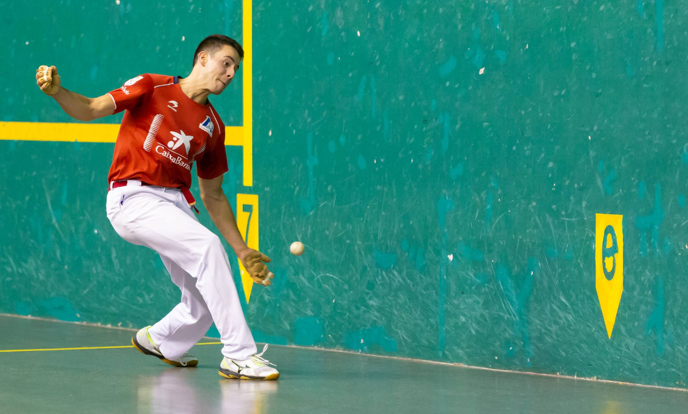 Darío se lleva el triunfo frente a Zabala