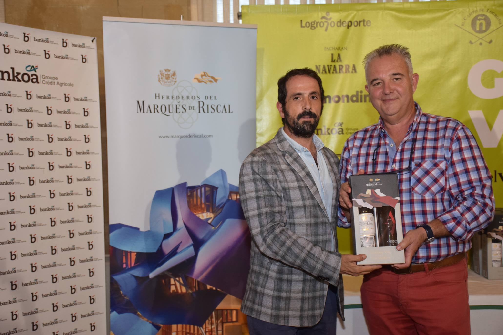 Entrega de premios del Torneo Marqués de Riscal, de la Liga de Golf y Vino de lomejordelvinoderioja.com. 