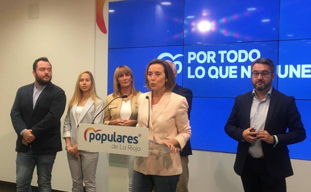 Presentación de las listas en rueda de prensa.