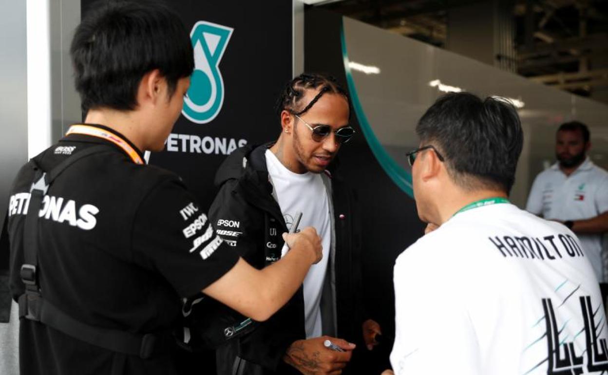 Lewis Hamilton, tras los primeros libres. 