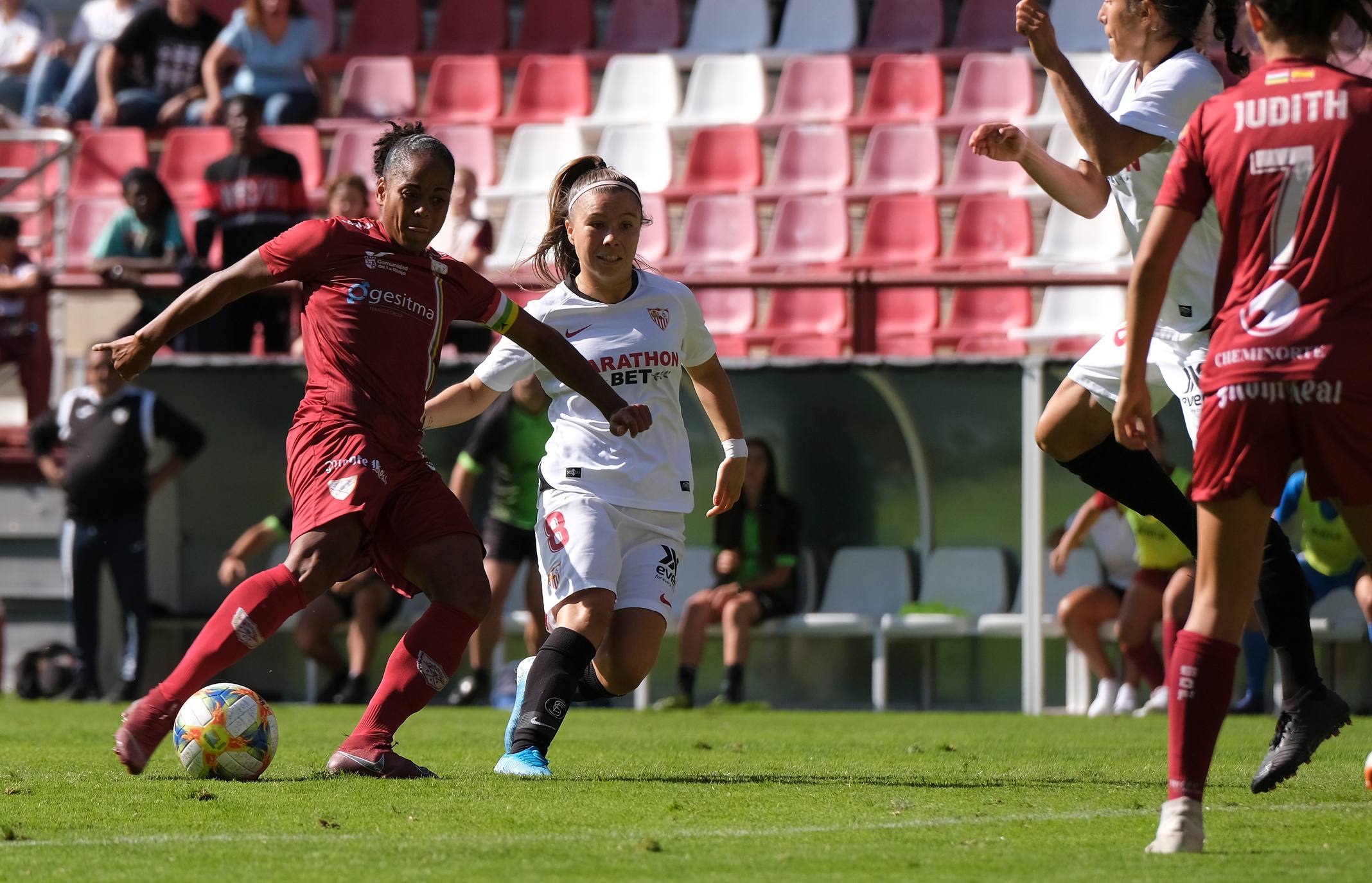 Las riojanas han ganado a las andaluzas con un gol de Jade en el tramo final. 