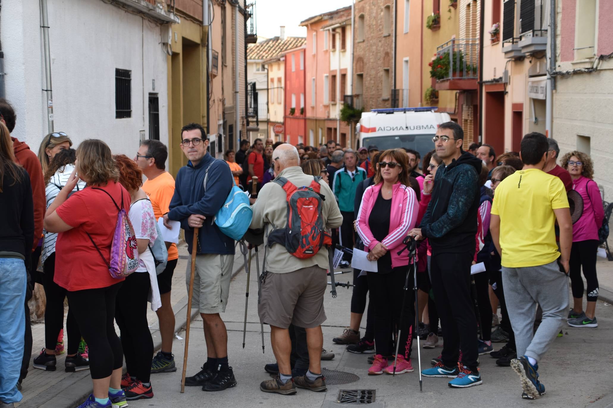 En total 821 hubo participantes entre las tres de los cuales la mayor parte, 658 personas, participaron en la marcha de 11.5 kilómetros por un circuito rural