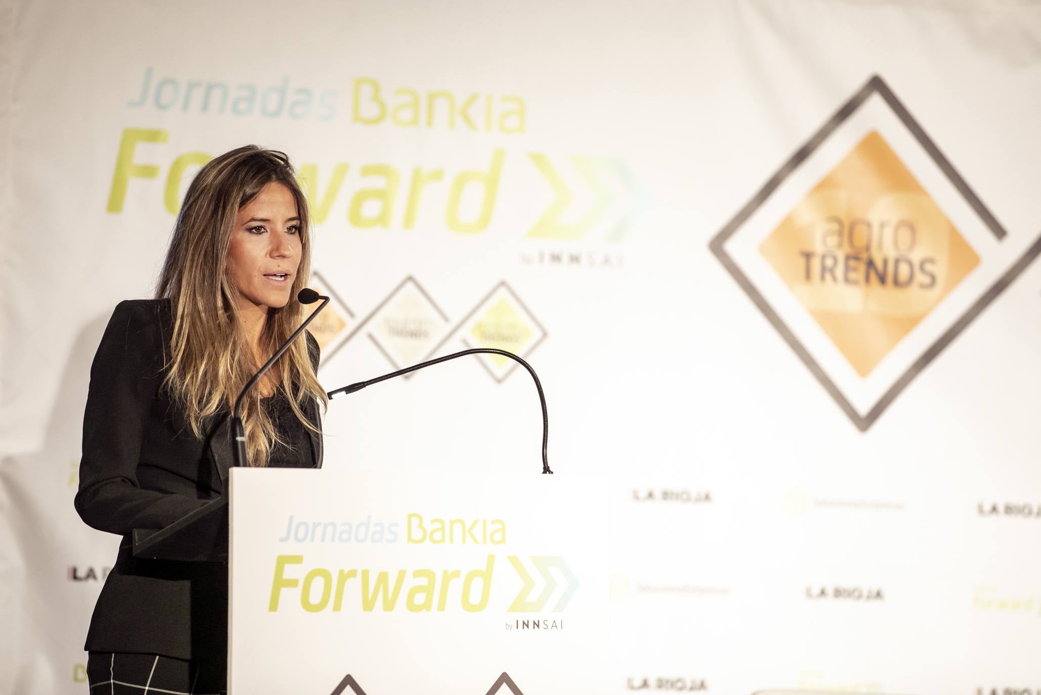 El CEO de la consultora de estrategia corporativa Innsai, Jesús Navarro, ha explicado en Logroño las tendencias innovadoras de futuro en la agricultura, dentro de la Jornada Bankia Forward que ha organizado Diario LA RIOJA en Bodegas Franco-Españolas.