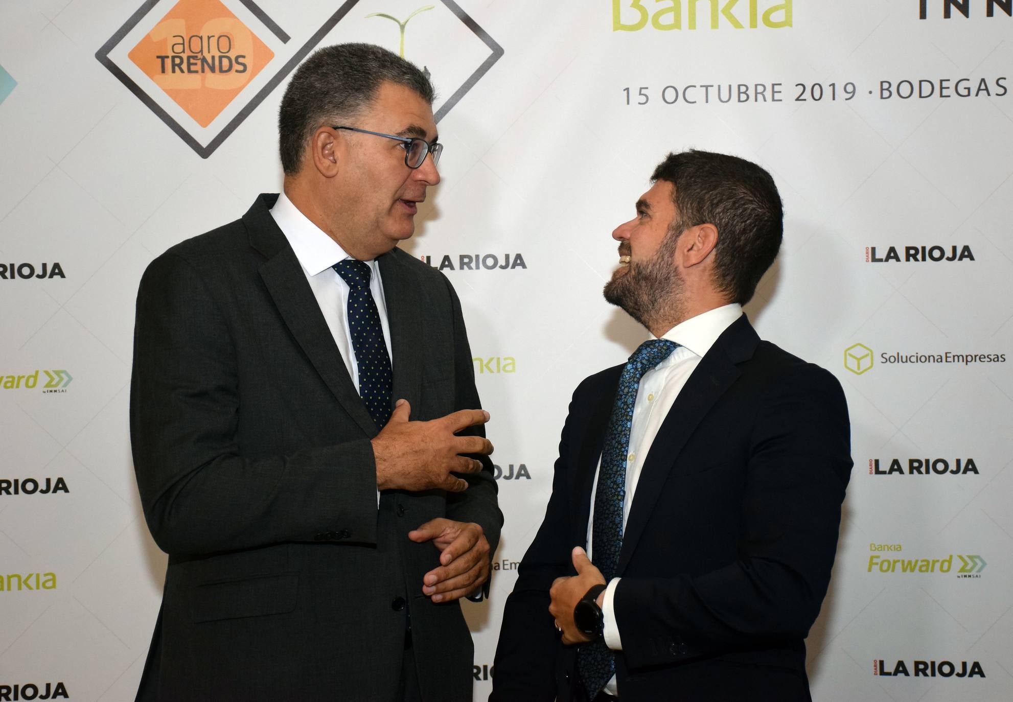 El CEO de la consultora de estrategia corporativa Innsai, Jesús Navarro, ha explicado en Logroño las tendencias innovadoras de futuro en la agricultura, dentro de la Jornada Bankia Forward que ha organizado Diario LA RIOJA en Bodegas Franco-Españolas.