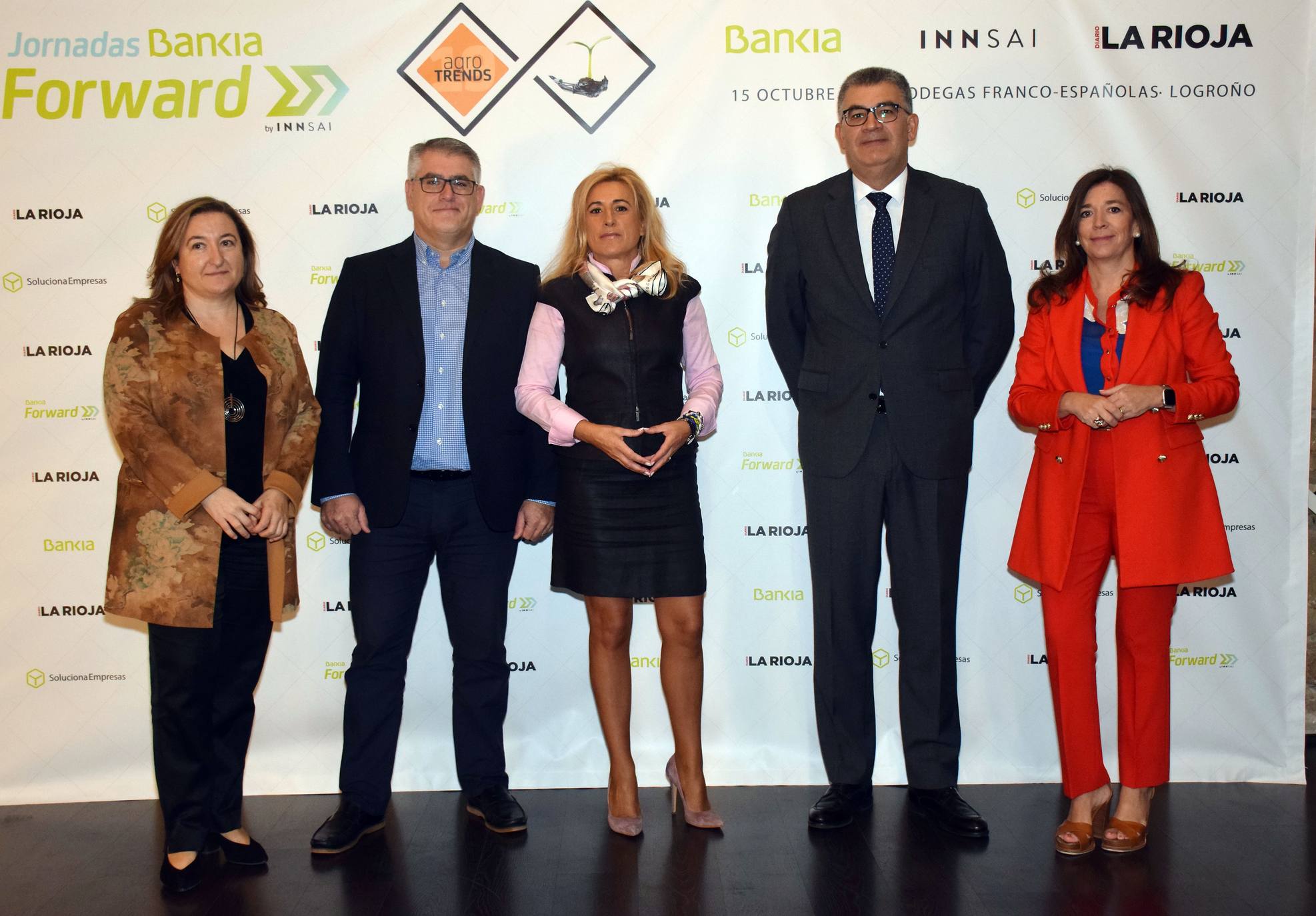 El CEO de la consultora de estrategia corporativa Innsai, Jesús Navarro, ha explicado en Logroño las tendencias innovadoras de futuro en la agricultura, dentro de la Jornada Bankia Forward que ha organizado Diario LA RIOJA en Bodegas Franco-Españolas.