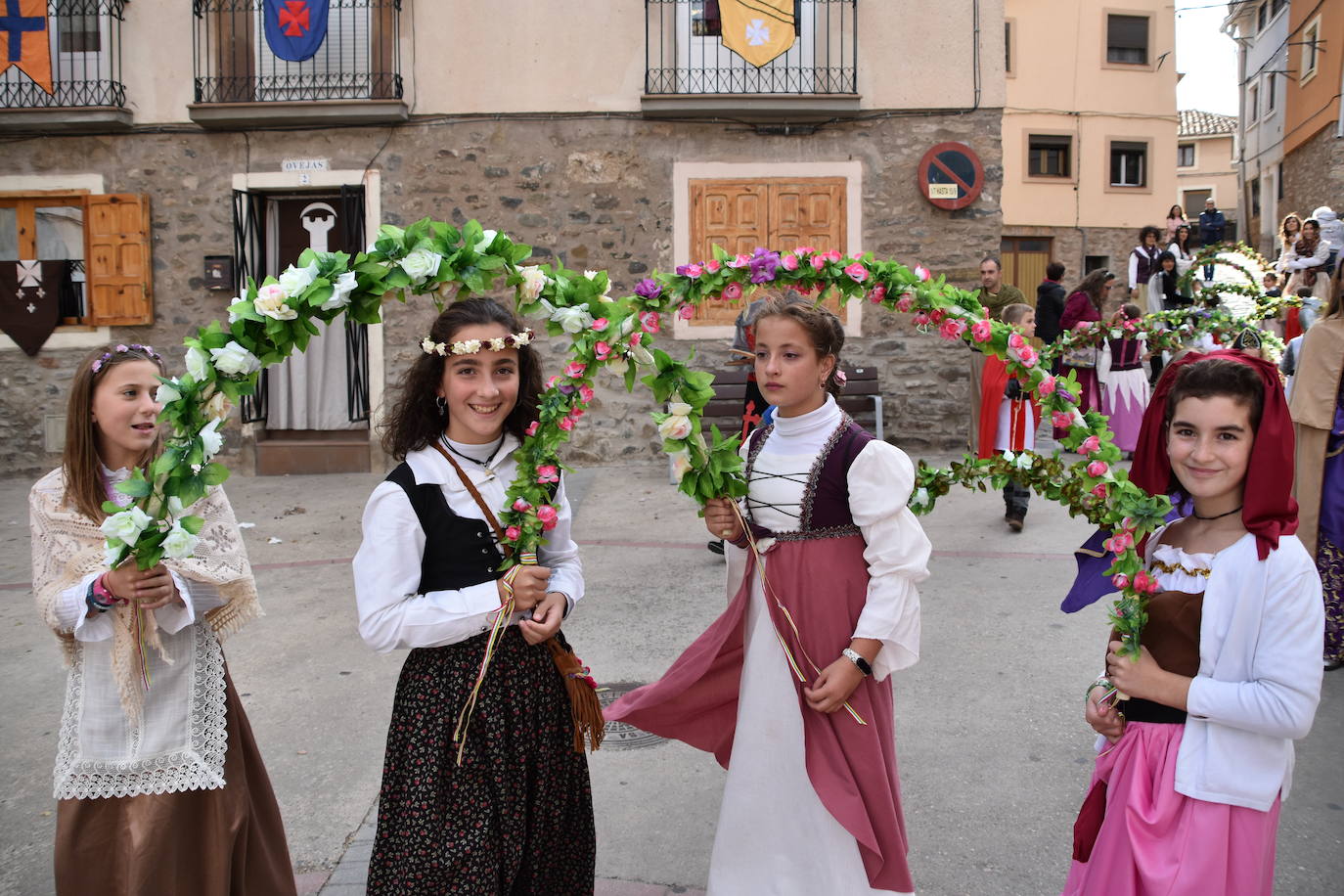 La inauguración de las XIV jornadas de artesanía medieval de Cornago, este sábado, fue un éxito