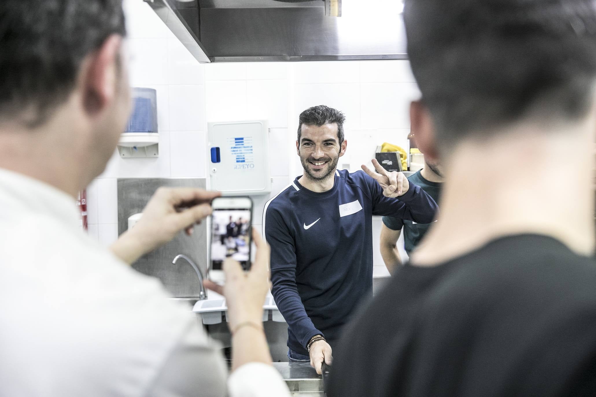 Varios jugadores del bloque blanquirrojo han participado en la iniciativa. 