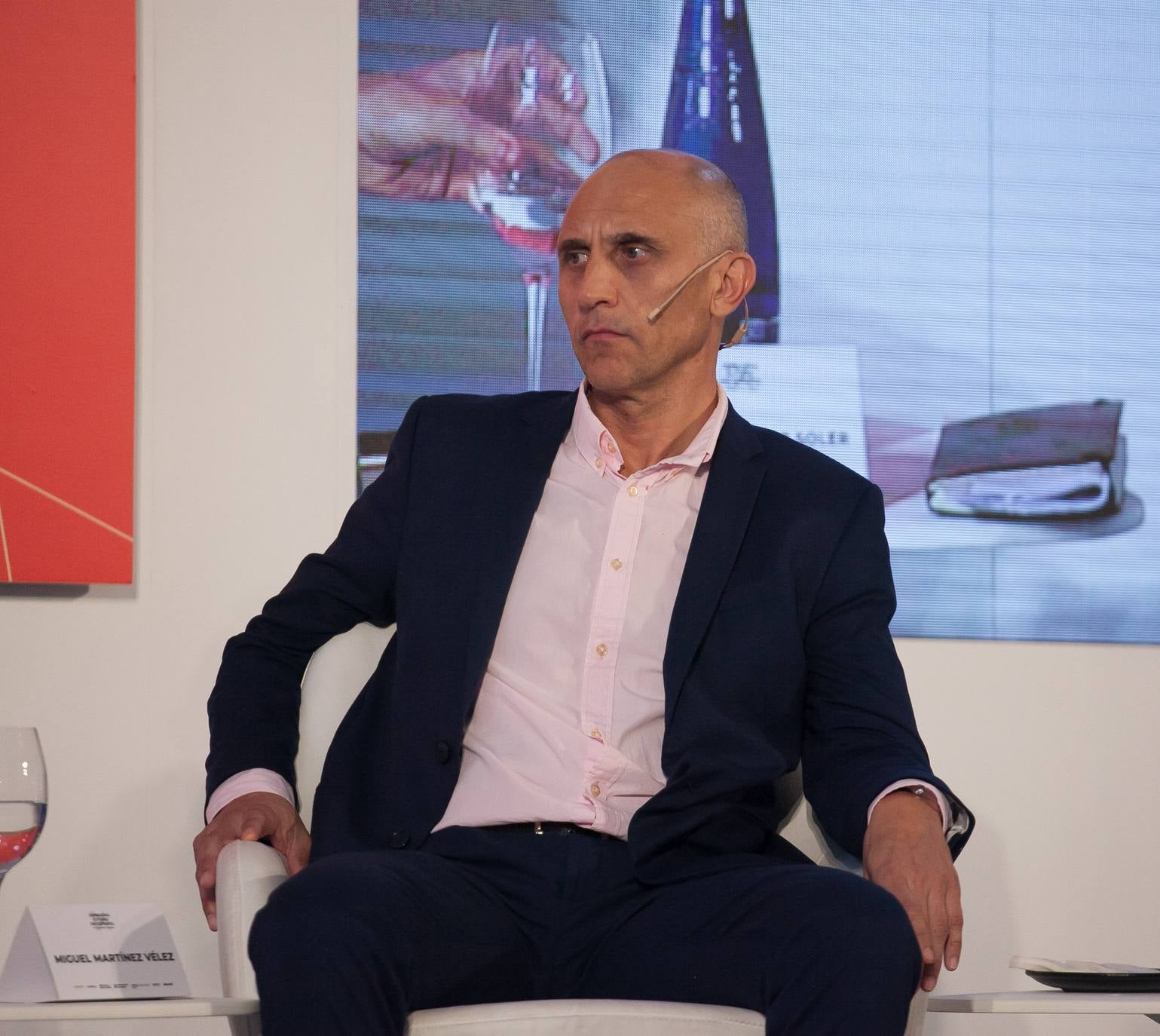 Jornada sobre Innovación e inteligencia artificial en Futuro en Español en el Círculo Logroñés