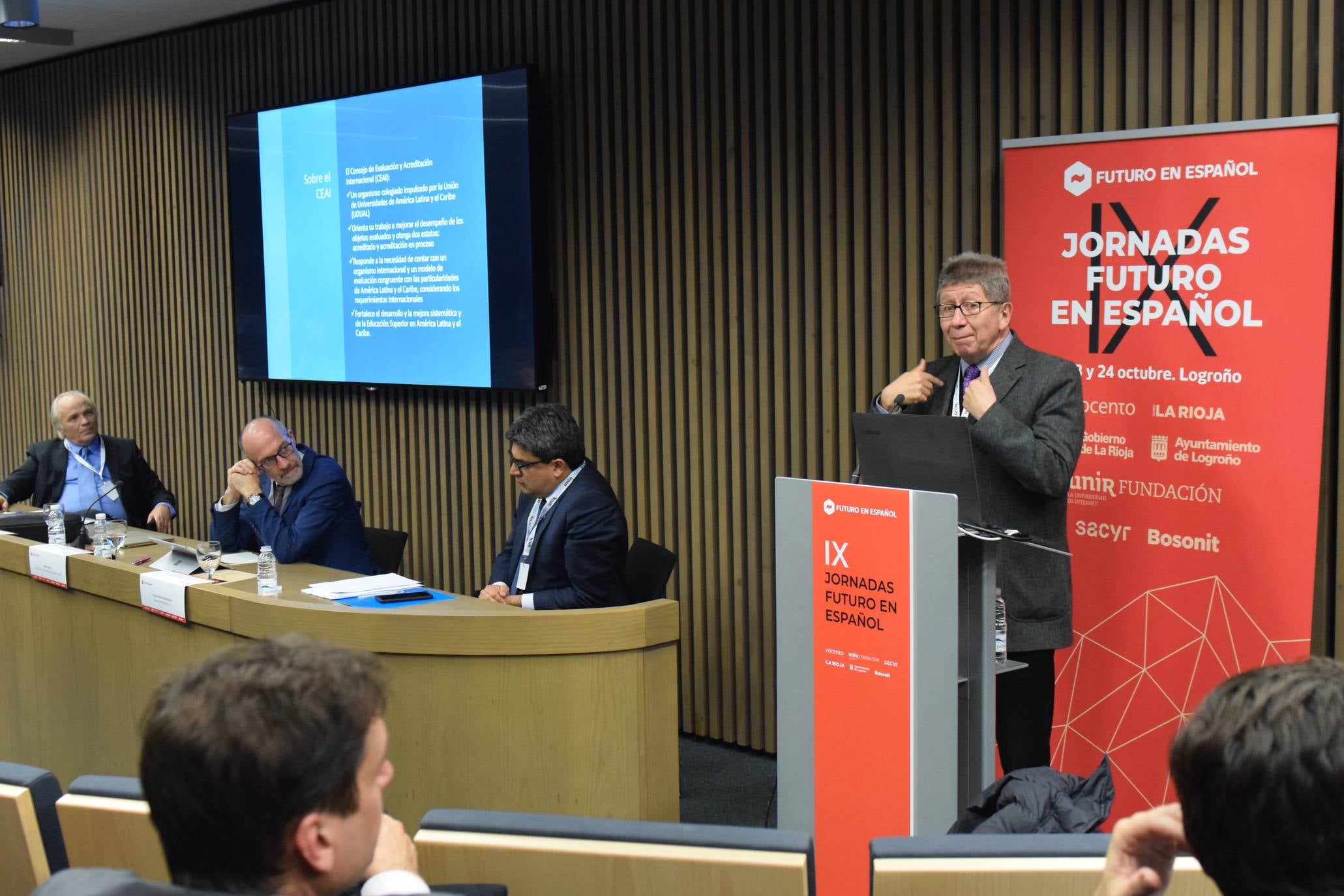 Fotos: Mesa redonda sobre educación en la UNIR en Futuro en Español