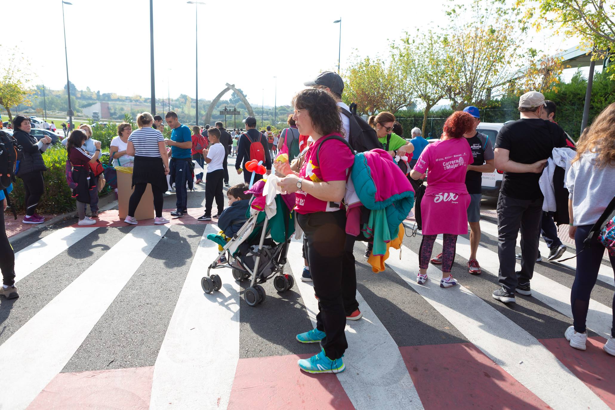 Los marchosos tienen que completar un recorrido llano de 19 kilómetros, desde la capital riojana hacia Villamediana de Iregua, Alberite y Lardero