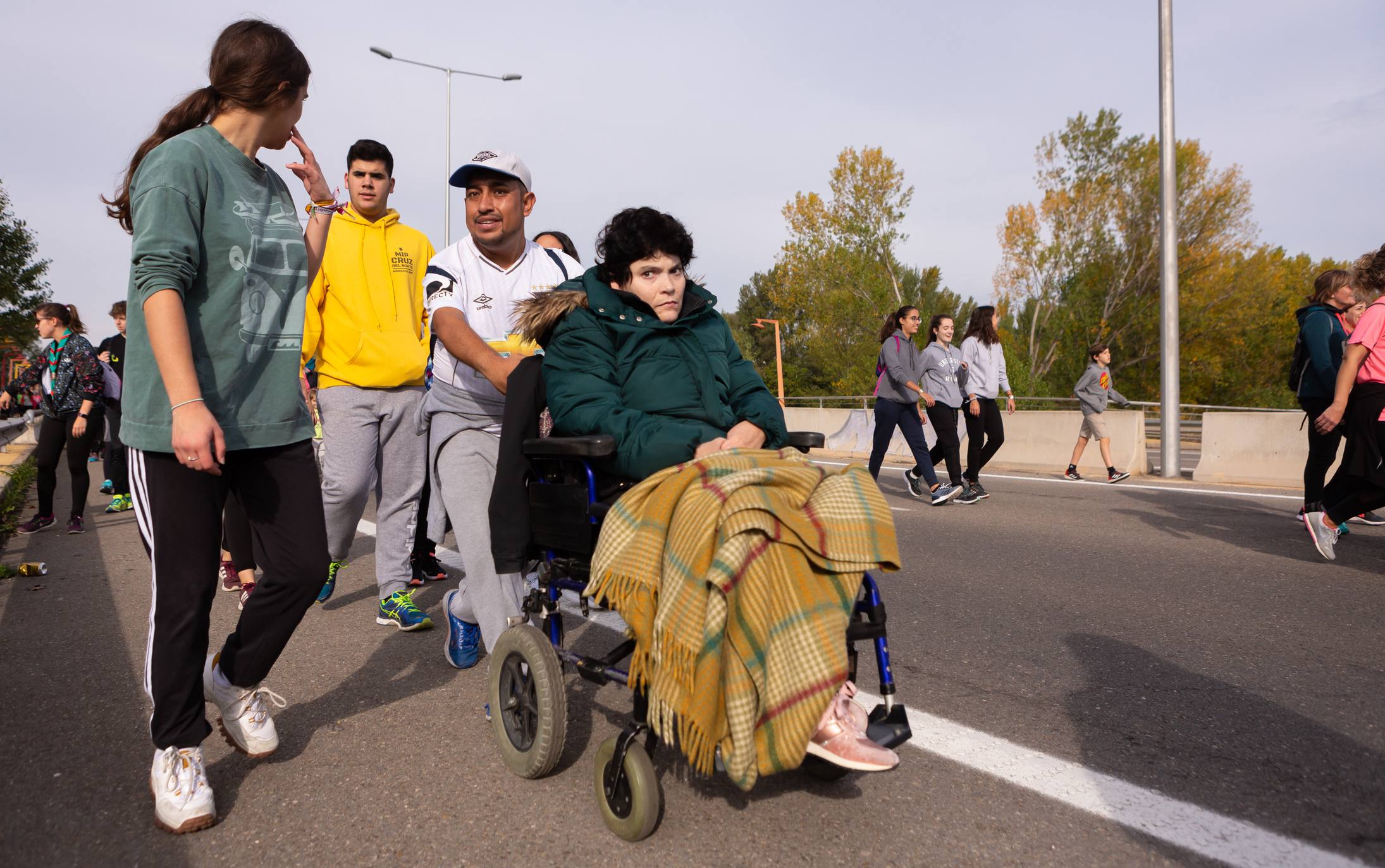 Los marchosos tienen que completar un recorrido llano de 19 kilómetros, desde la capital riojana hacia Villamediana de Iregua, Alberite y Lardero