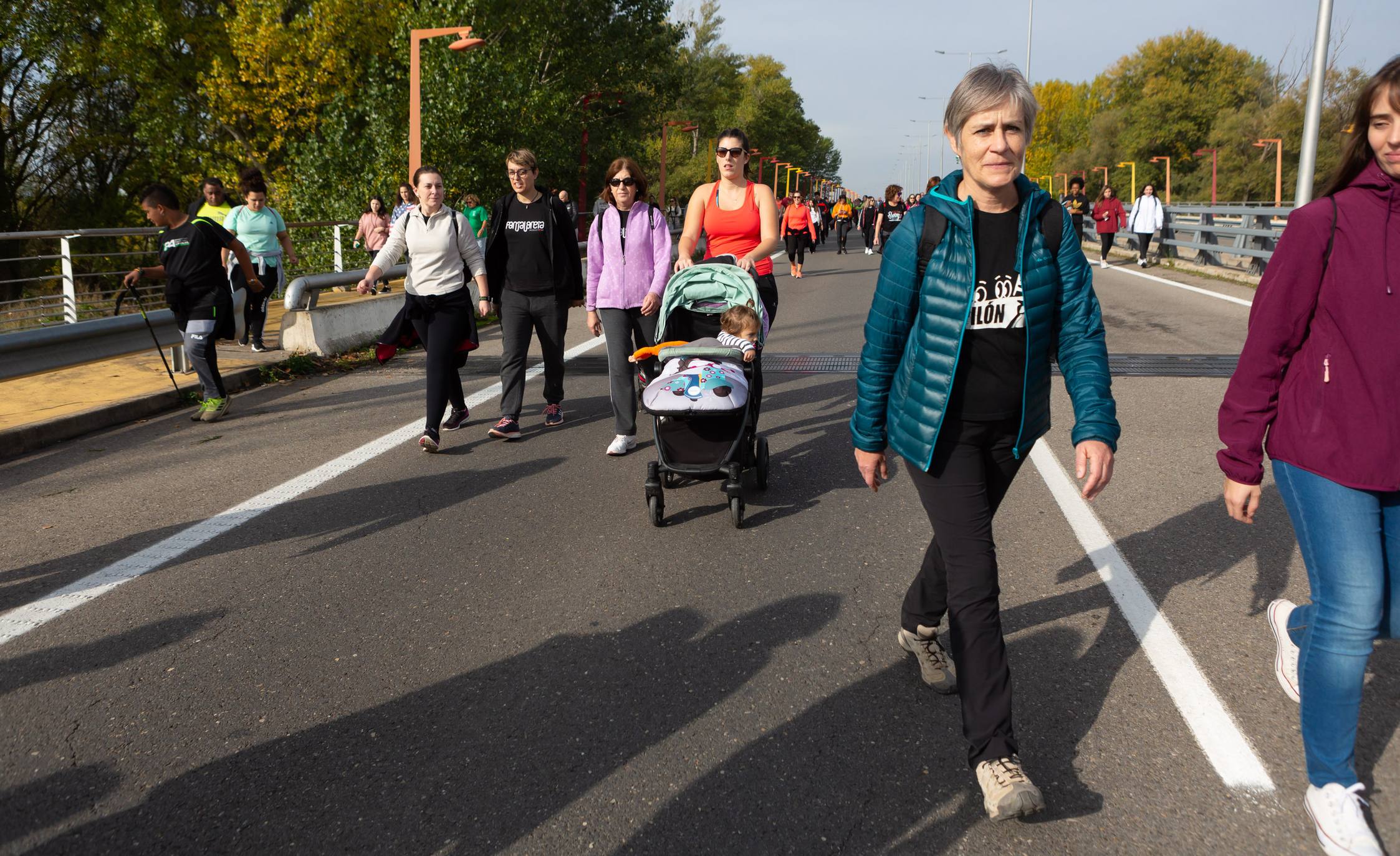 Los marchosos tienen que completar un recorrido llano de 19 kilómetros, desde la capital riojana hacia Villamediana de Iregua, Alberite y Lardero