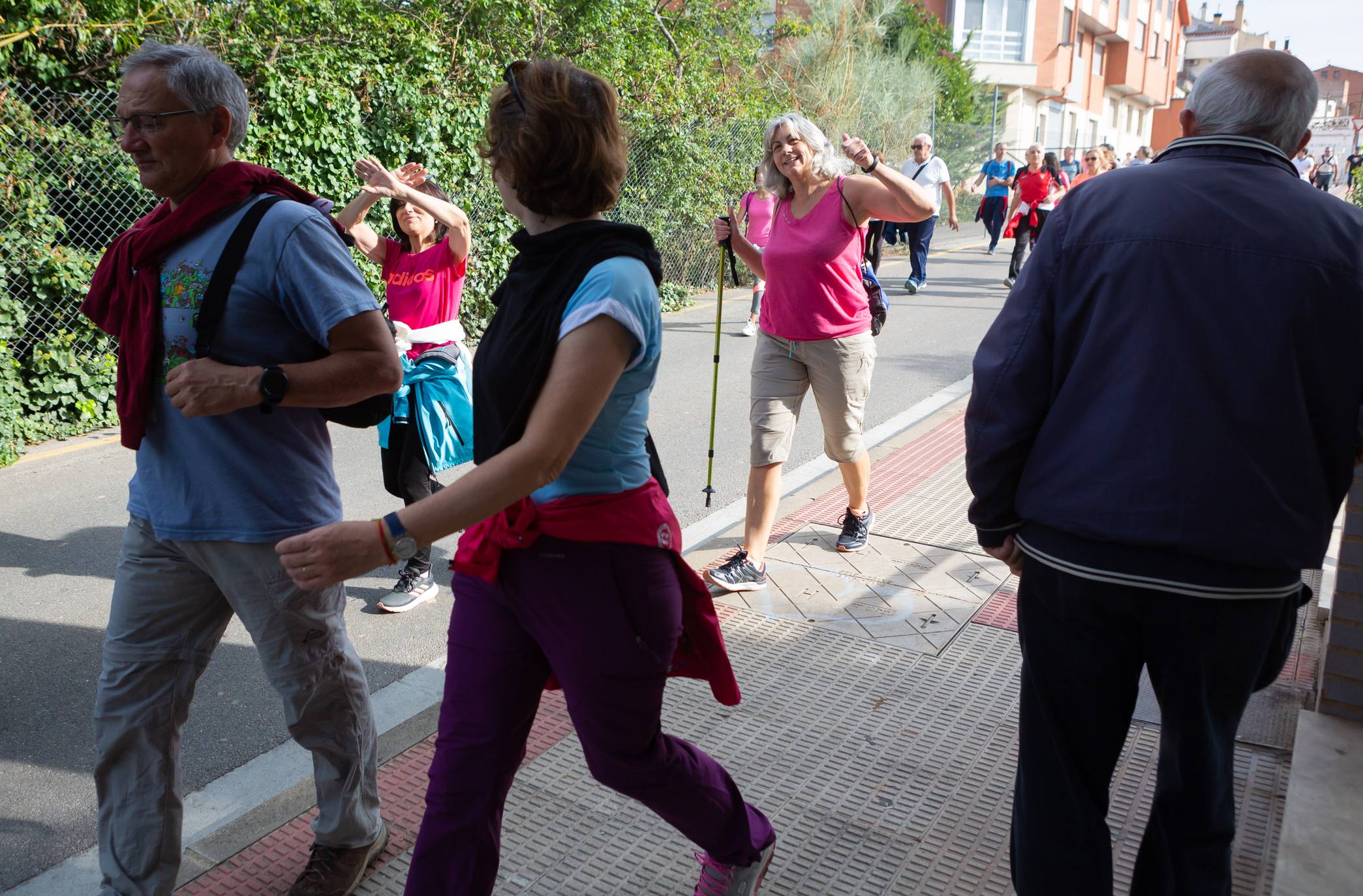 Los marchosos tienen que completar un recorrido llano de 19 kilómetros, desde la capital riojana hacia Villamediana de Iregua, Alberite y Lardero