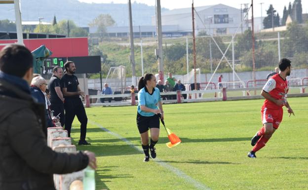 Laura Bezares, en el partido Varea-Casalarreina de este domingo. 