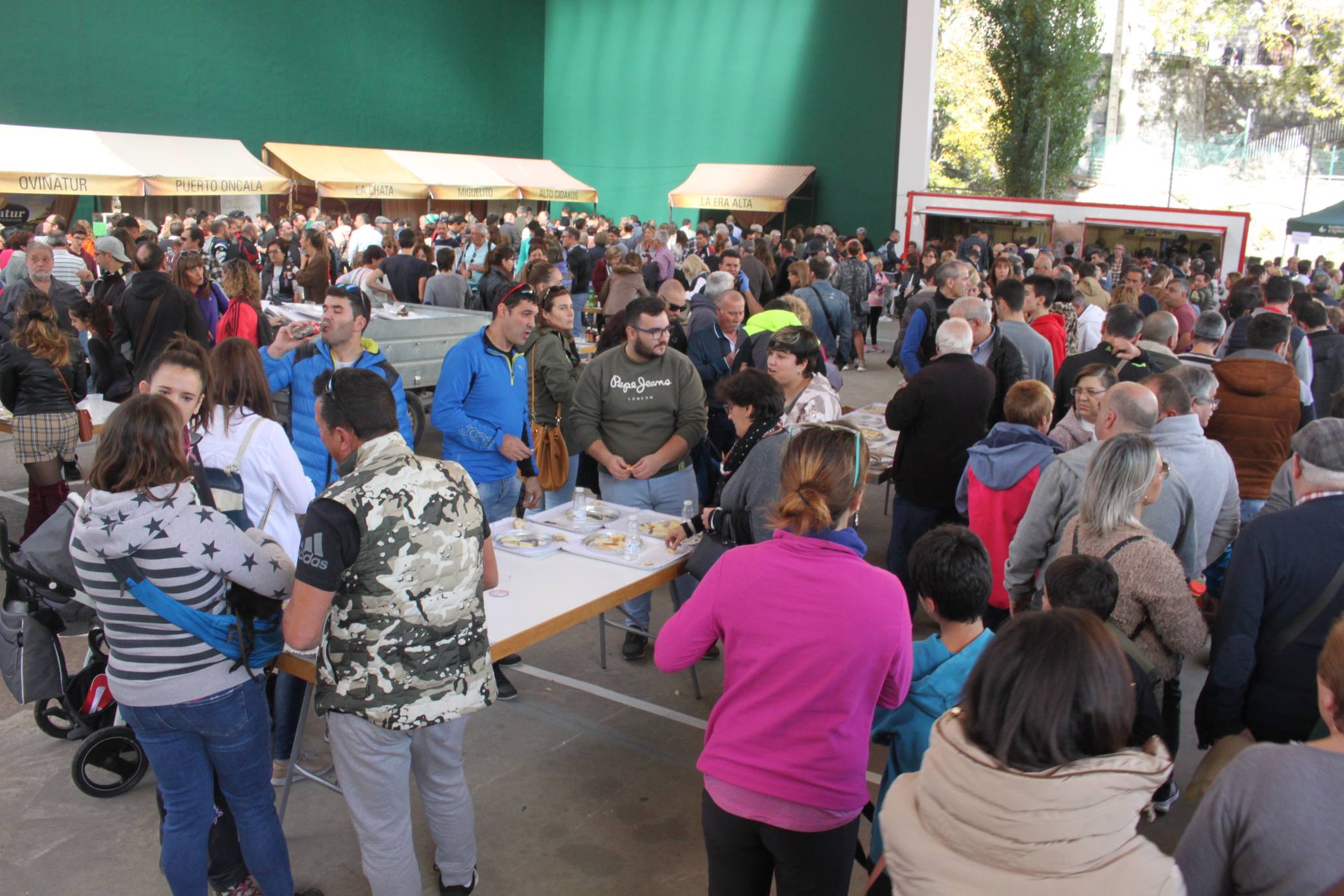 Casi 6.000 personas acudieron a la localidad riojana. 