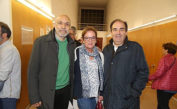 Carlos Zaldívar, Ana Gónzalez y Ángel Collado.