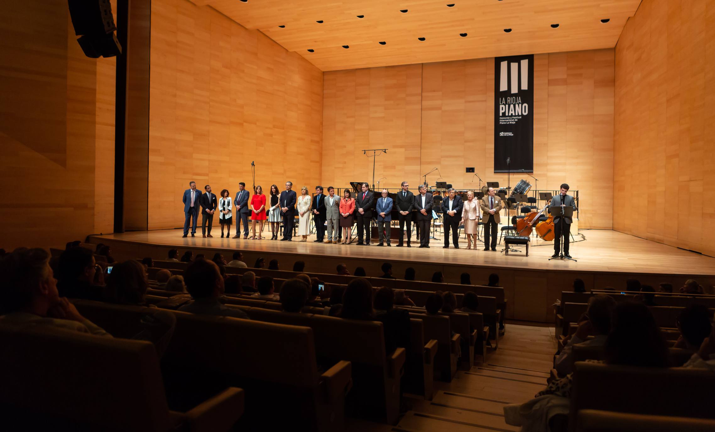 Este miércoles ha tenido lugar en el Riojafórum el festival de piano donde se galardonó a los pianistas vencedores de las diferentes categorías. Una jornada lúdica donde se interpretaron algunas de las piezas más conocidas del género musical