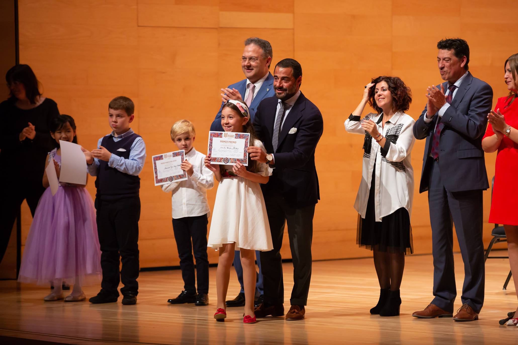 Este miércoles ha tenido lugar en el Riojafórum el festival de piano donde se galardonó a los pianistas vencedores de las diferentes categorías. Una jornada lúdica donde se interpretaron algunas de las piezas más conocidas del género musical