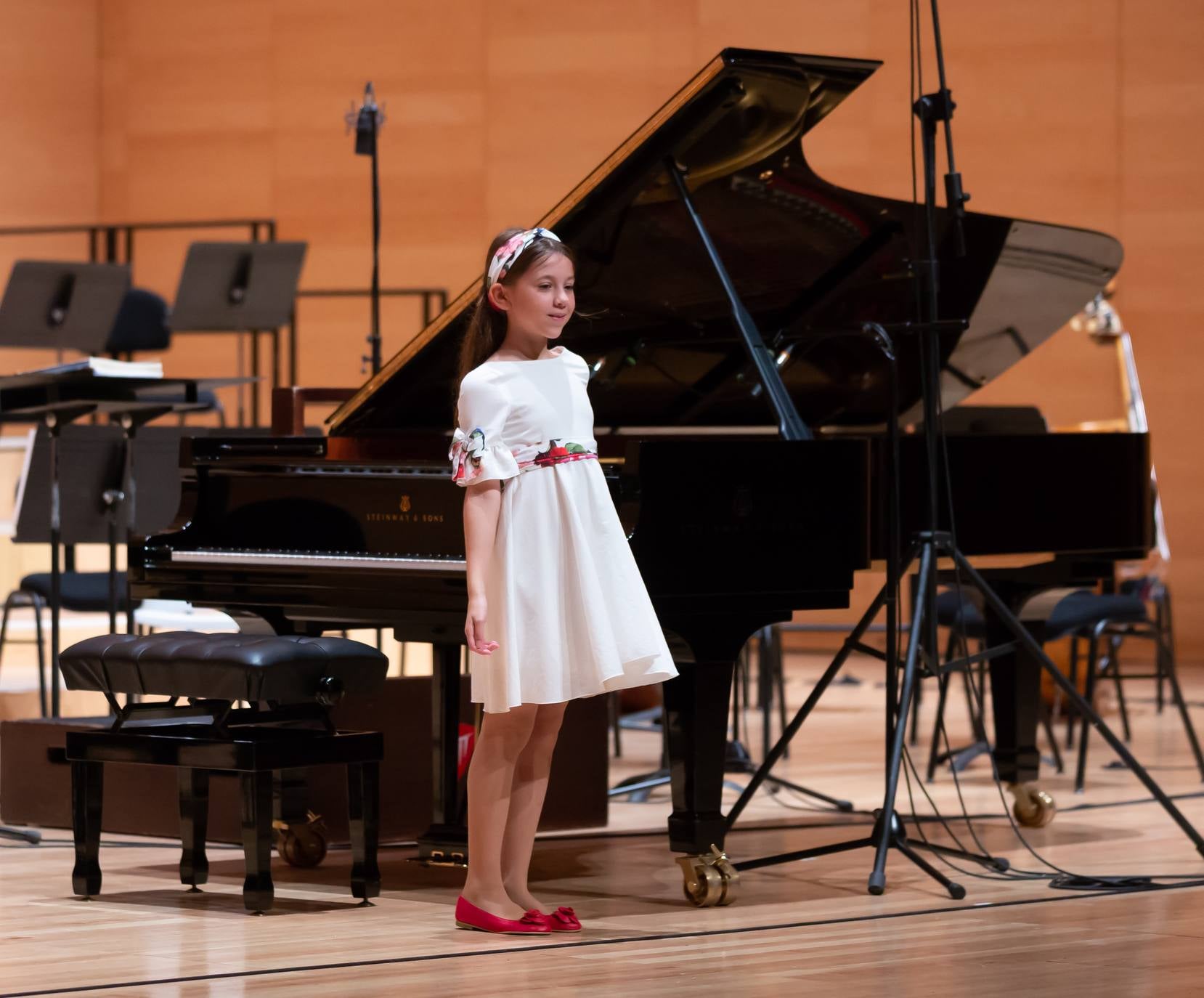 Este miércoles ha tenido lugar en el Riojafórum el festival de piano donde se galardonó a los pianistas vencedores de las diferentes categorías. Una jornada lúdica donde se interpretaron algunas de las piezas más conocidas del género musical