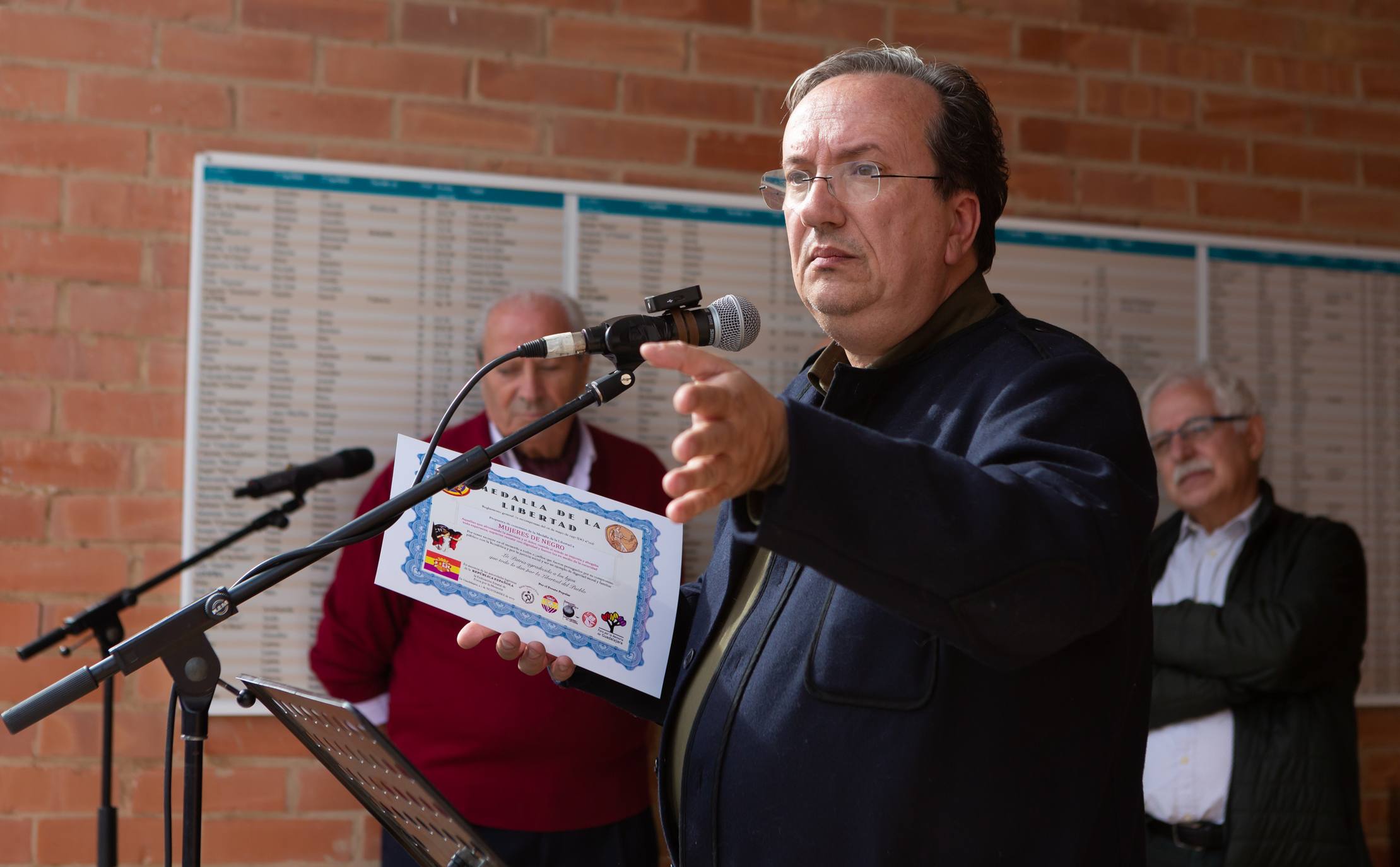 Fotos: Homenaje de La Barranca a las víctimas de la Guerra Civil