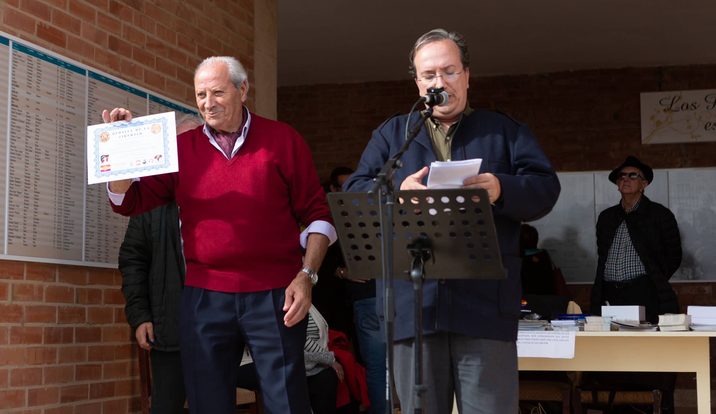 Fotos: Homenaje de La Barranca a las víctimas de la Guerra Civil