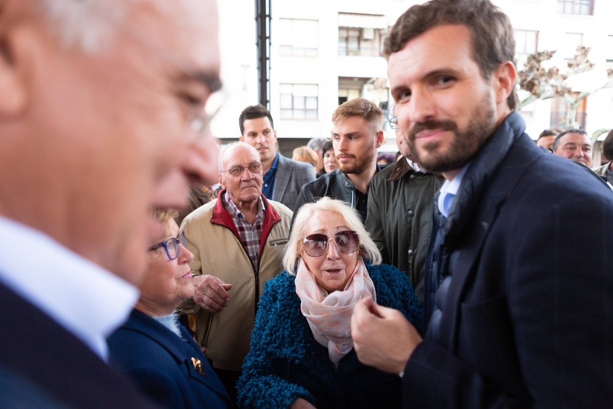 El líder popular ha visitado la localidad riojabajeña