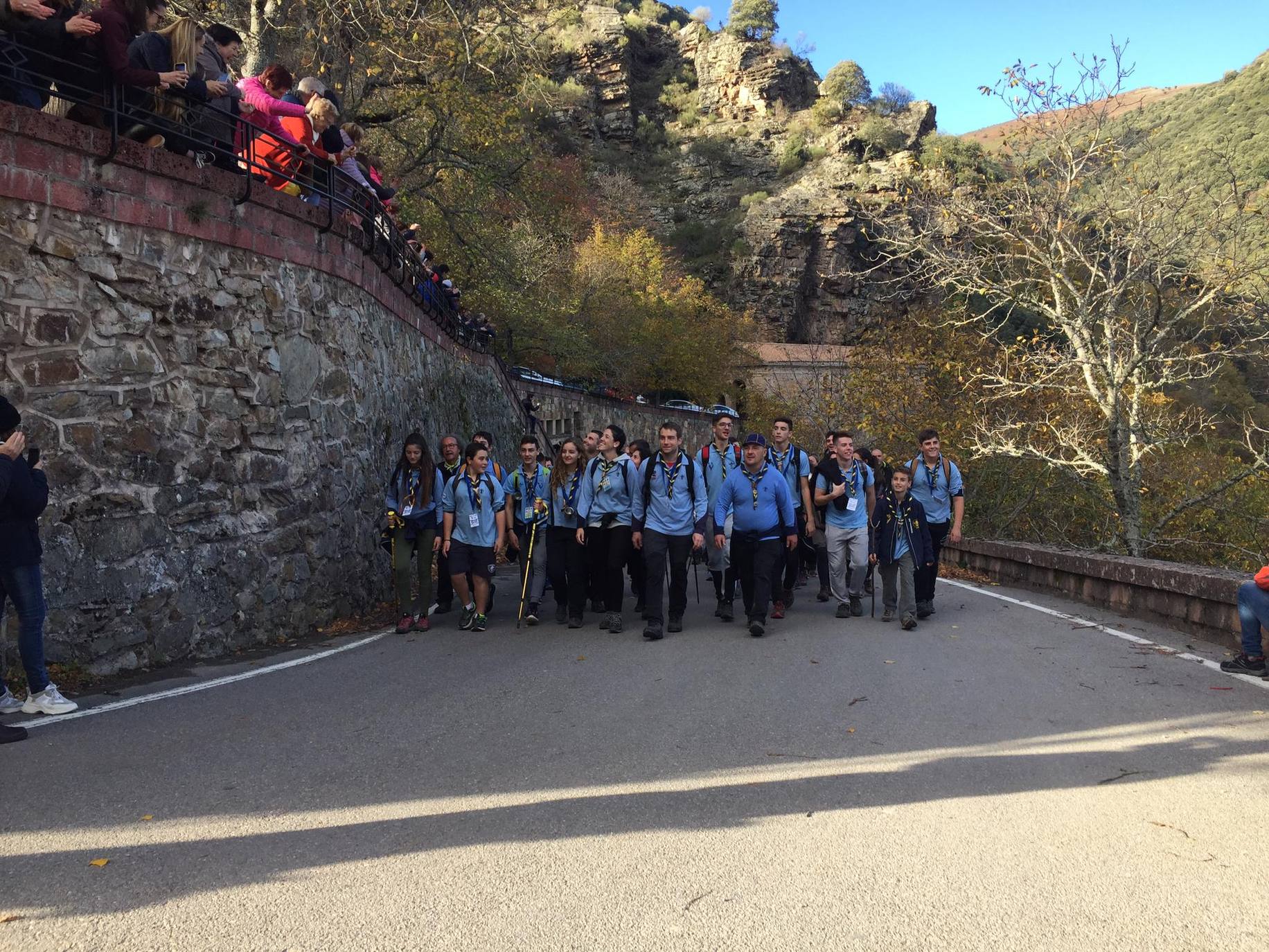 La Valvanerada Scout llega emocionada a su destino