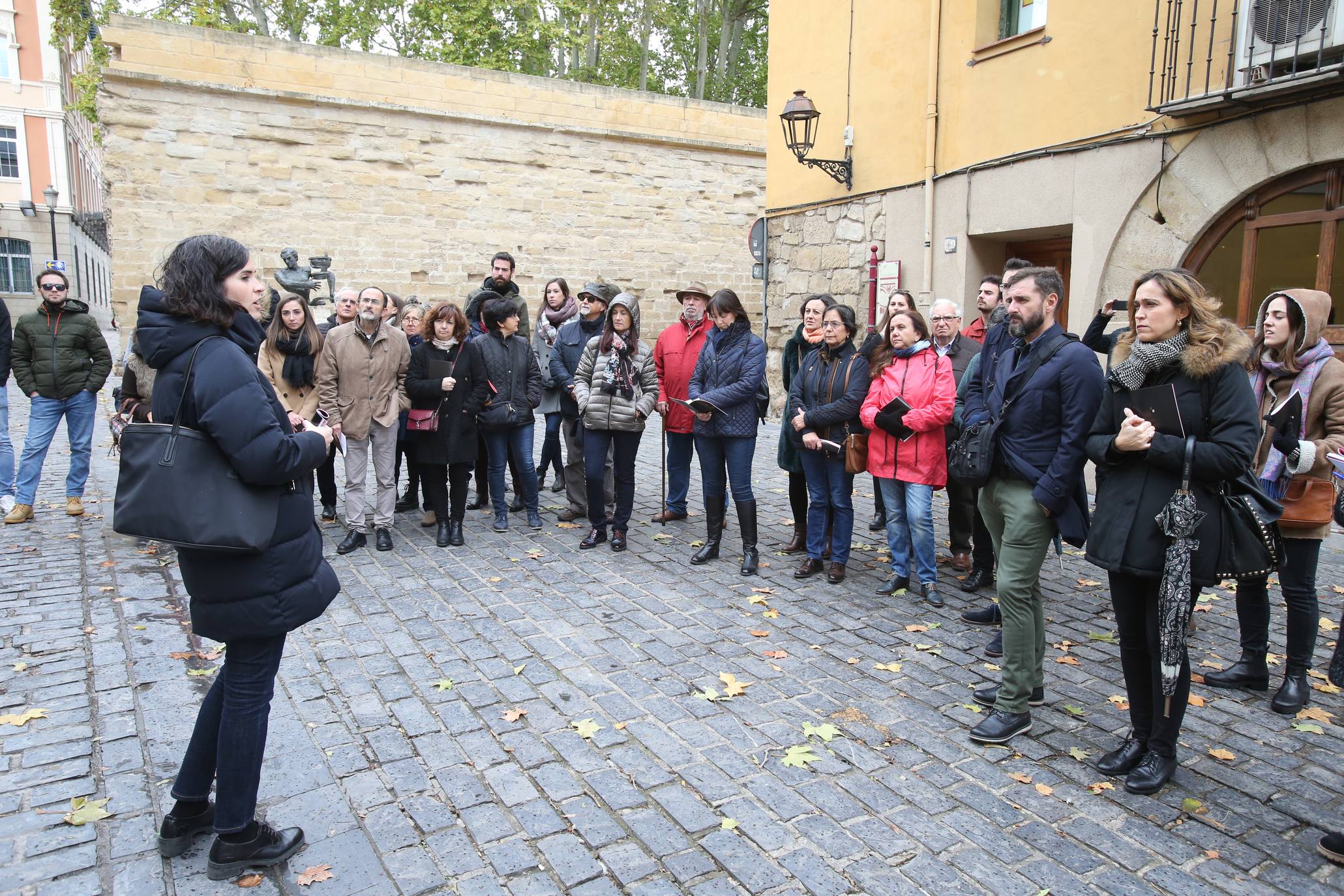 Visita guiada por los edificios del Luis Barrón en Logroño