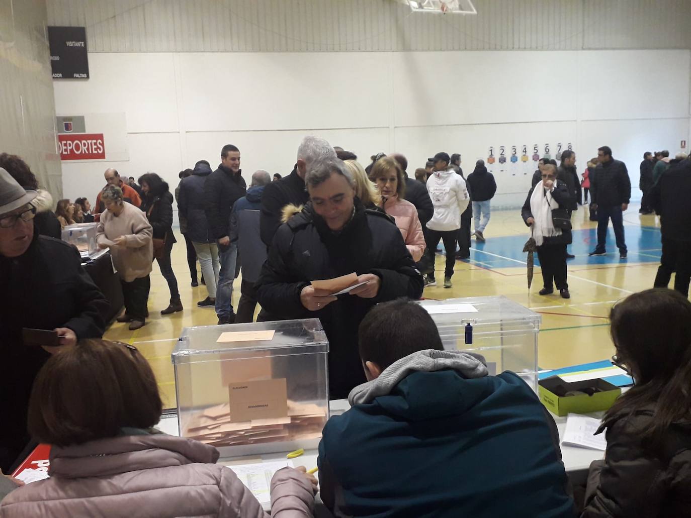 Votaciones en Calahorra.