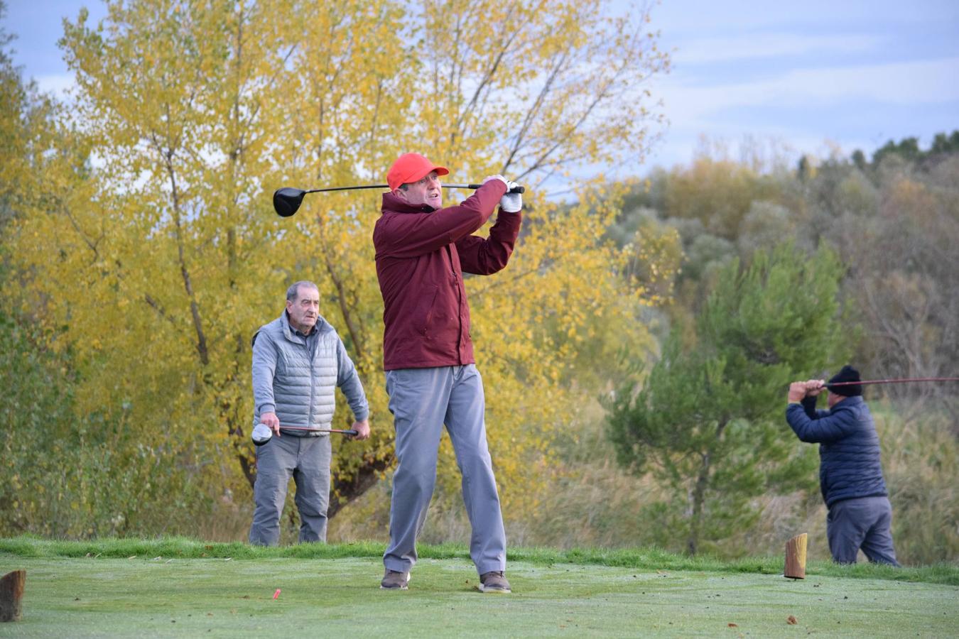 Los jugadores disfrutaron de una gran jornada de golf.