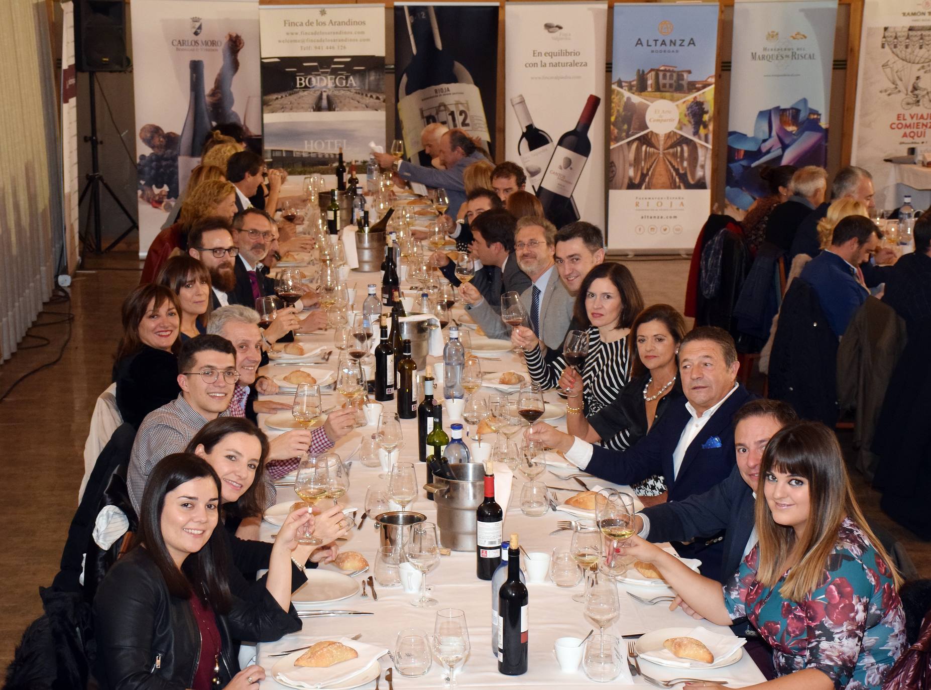 La Liga de Golf y Vino puso el broche de oro con una cena de confraternización.